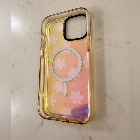 CASETiFY iPhone 13 Promax Happy Daisies - Picture 7 of 8
